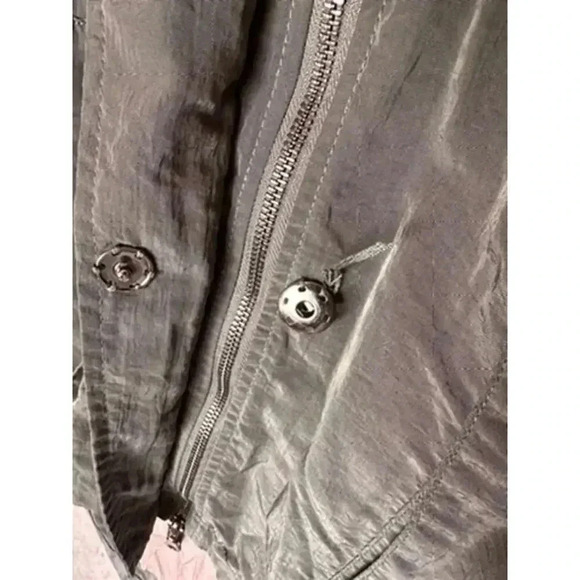 ANORAK Women's‎ Large Jacket Green Adjustable Sleeves Zip and Snap Front - Picture 3 of 8